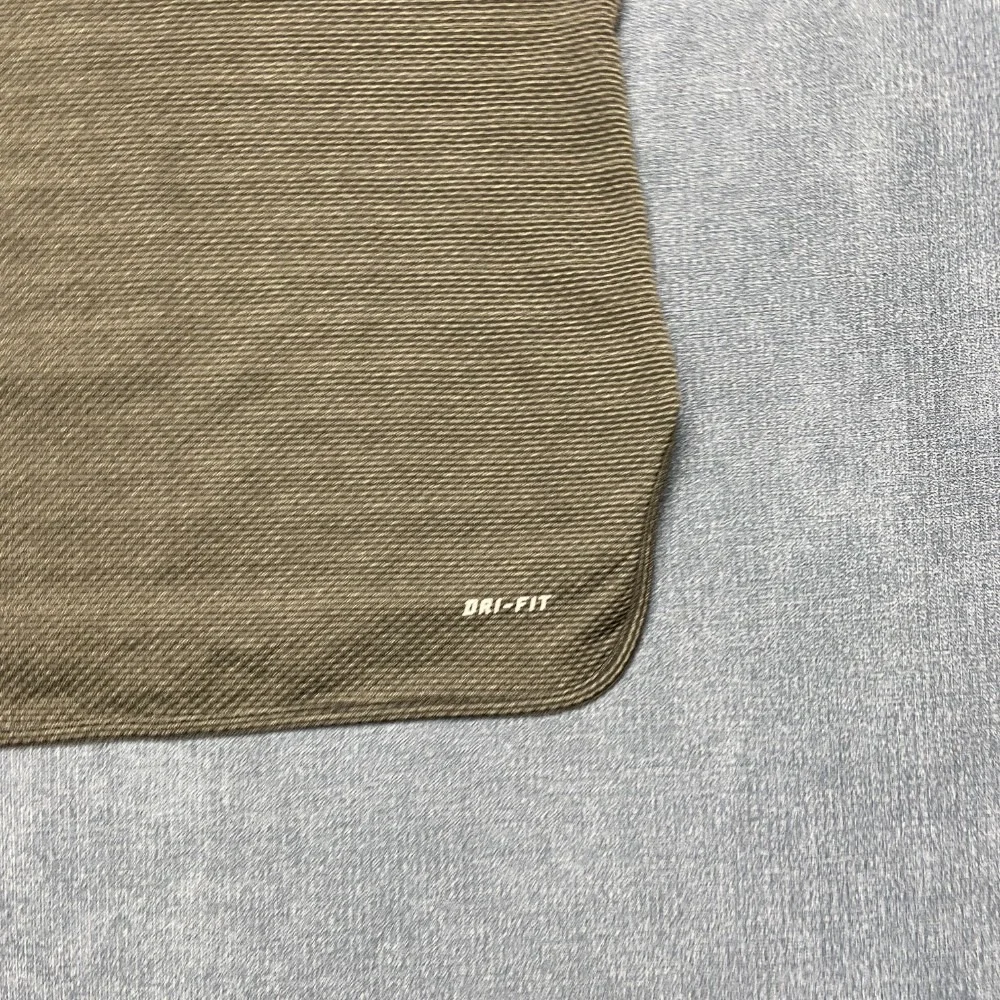 Nike Dri Fit Tank Top Womens XS Olive Green Sleeveless Running Gym Wear Athletic